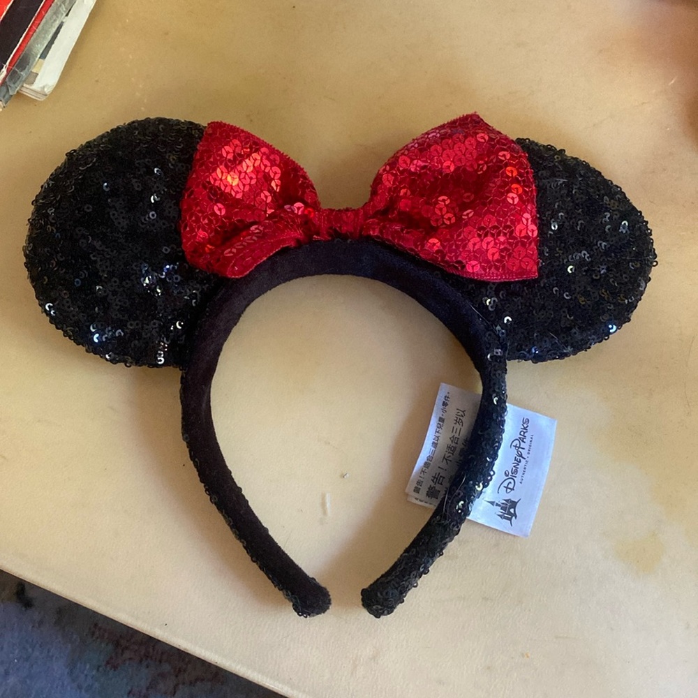 Disney Parks Classic Sequin Sparkle Minnie Mouse Headband Ears Bow Glitter